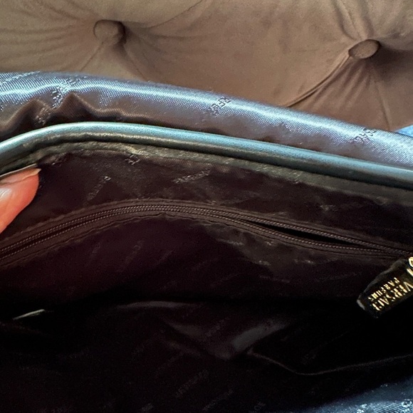 Versace Beauty Bag - Picture 5 of 5